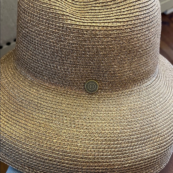 Eric Javits Elegant Tan Wide-Brim Hat excellent Like New main image 4